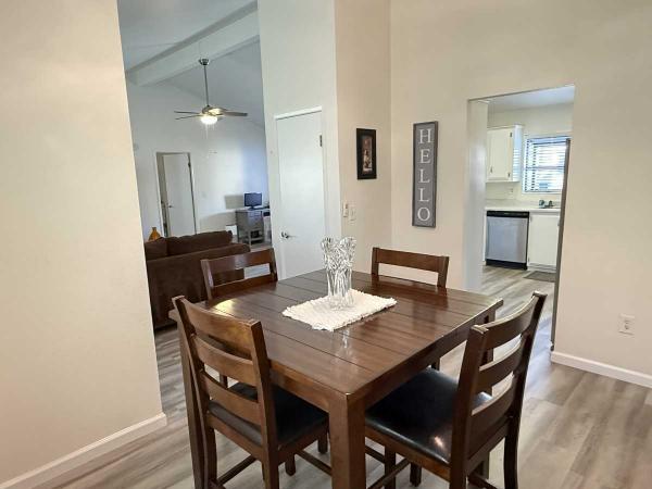 1988 Golden West Tropicana Palms Manufactured Home