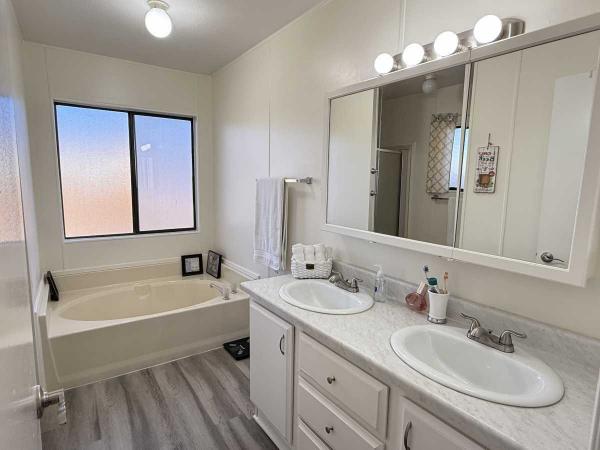 1988 Golden West Tropicana Palms Manufactured Home