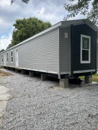 2025 Champion Aspire 1470H32082 Manufactured Home