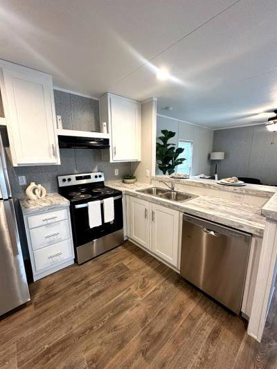 Photo 4 of 8 of home located at 22 Olmos Dr., Austin, TX 78744