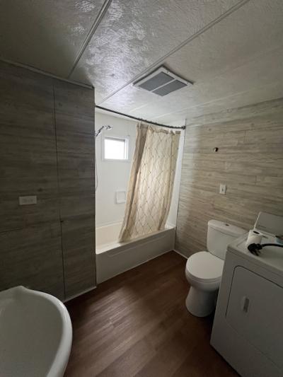 Photo 5 of 9 of home located at 357 Tanbark Drive Hamilton, OH 45011