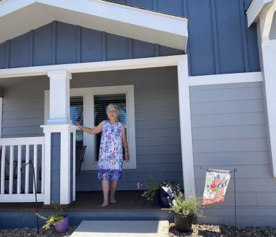 Mobile Home at 2609 West Southern Ave, Lot 159 Tempe, AZ 85282