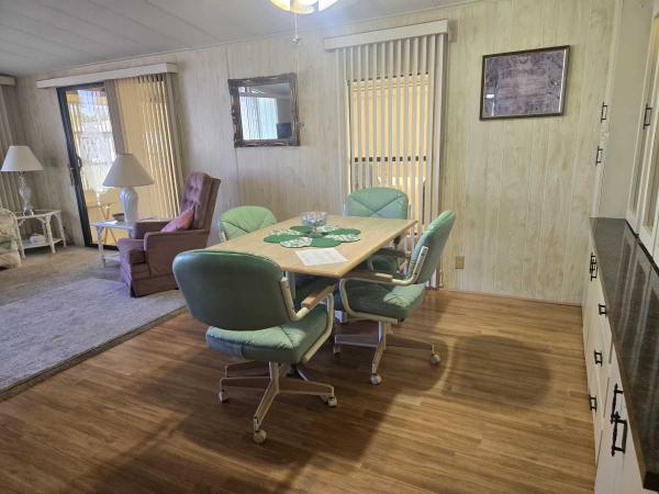 1983 SUAM Manufactured Home