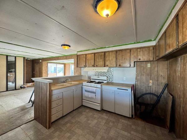 1979 Fleetwood Manufactured Home