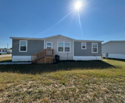 Photo 5 of 5 of home located at 1199 E Santa Fe, Lot # 349 Gardner, KS 66030