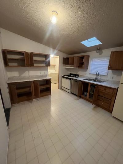 Photo 9 of 5 of home located at 26 Bellmore Lane Pontiac, MI 48340