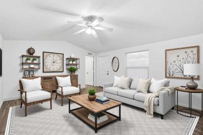 Photo 2 of 31 of home located at 8427 W Glendale Ave 88 Glendale, AZ 85305