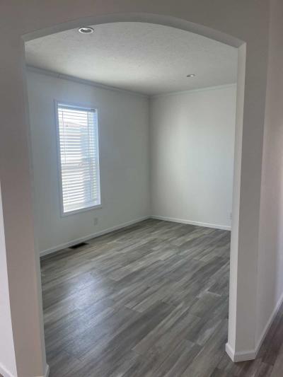 Photo 5 of 14 of home located at 13315 Nashville Lane Hartland, MI 48353