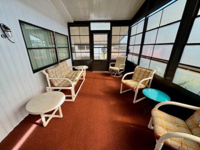 Photo 5 of 8 of home located at 2425 Harden Blvd Lakeland, FL 33803