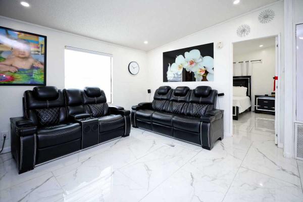 1988 Fleetwood  Sunpoint Manufactured Home