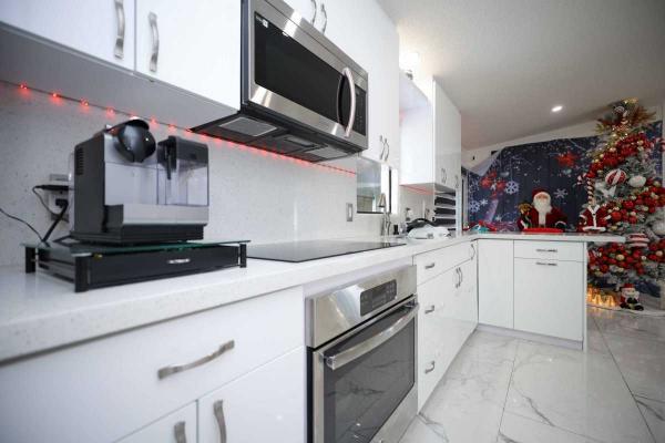 1988 Fleetwood  Sunpoint Manufactured Home