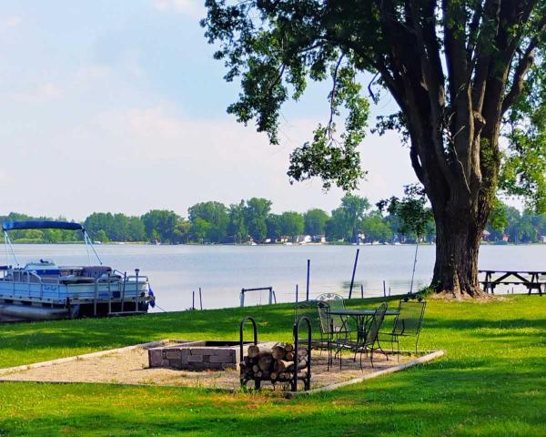 Photo 1 of 2 of home located at 21 E. 1050 N. Lot 30, Rome City, IN 46784