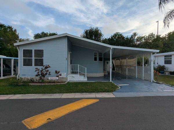 Photo 1 of 2 of home located at 2141 Ridge Rd., Lot 21 Largo, FL 33771