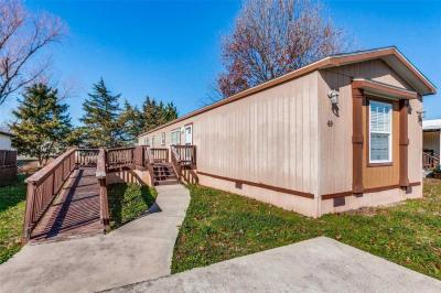 Photo 4 of 17 of home located at 1525 Jason St Wylie, TX 75098