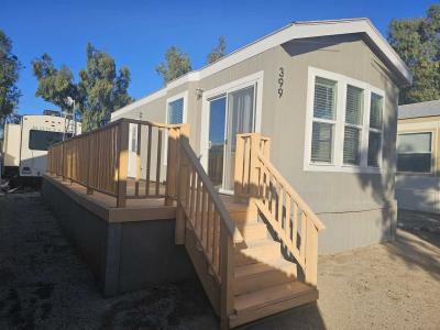 Photo 3 of 14 of home located at 1600 Silver Creek Road - Lot 399 Bullhead City, AZ 86442