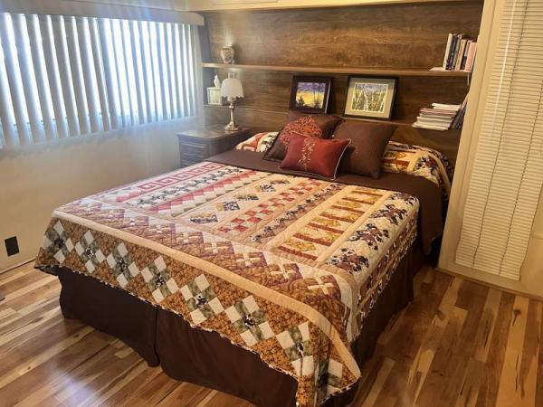 1981 TRAD Manufactured Home