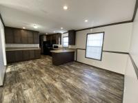 2019 CHAMPION RA2856207 Mobile Home