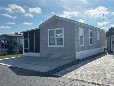 Photo 3 of 17 of home located at 37542 Elder Lane Site 058 Zephyrhills, FL 33541