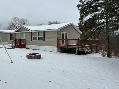 Photo 2 of 9 of home located at 4261 Grange Hall Rd #233 Holly, MI 48442