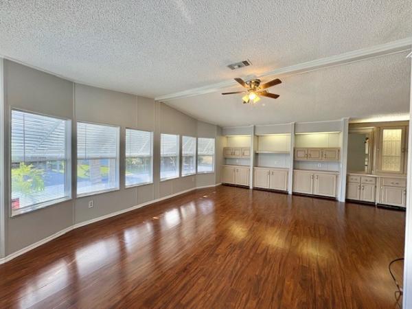 1992 Chan Mobile Home