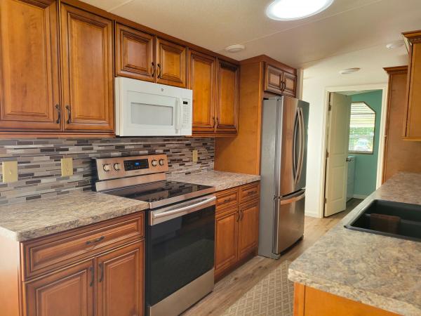 2003 SPRI SPRI Mobile Home