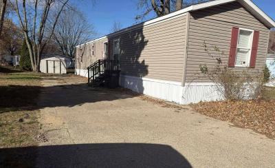 Photo 2 of 3 of home located at 3611 Butternut Dr #141 Holland, MI 49424