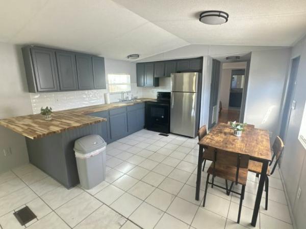 1994 REBE Mobile Home For Sale