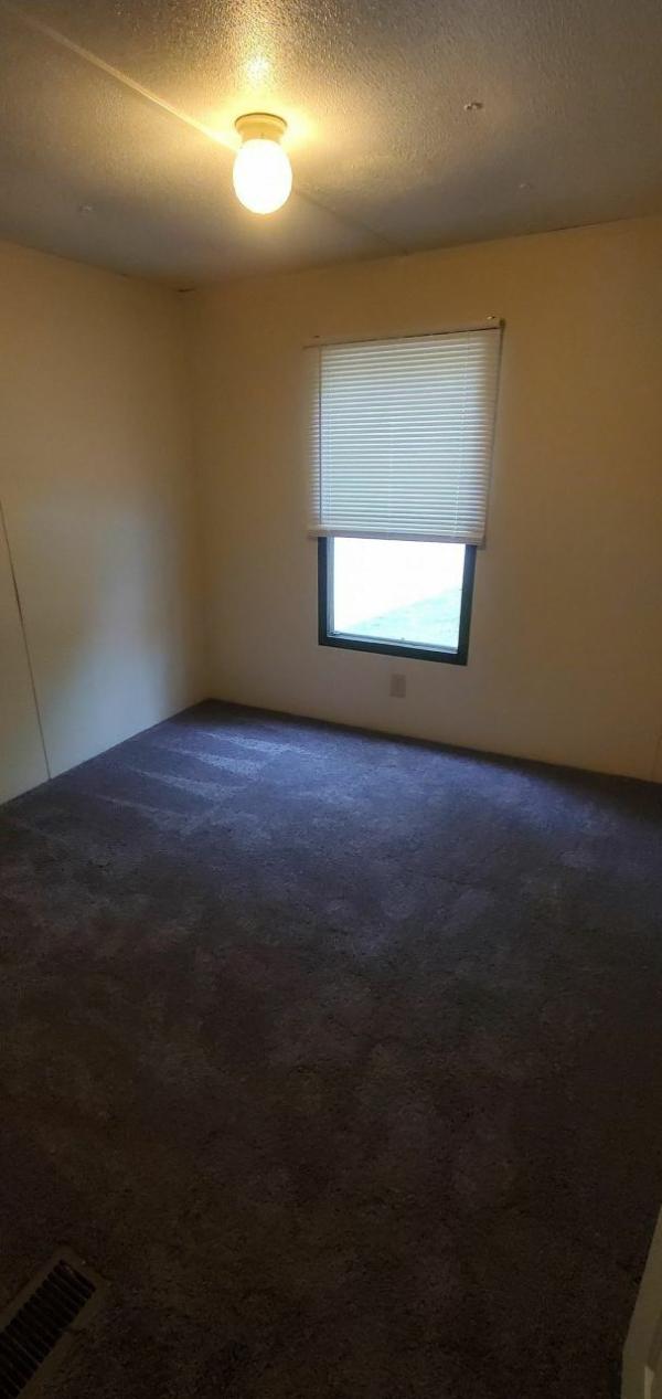 1986 Skyline Winner Mobile Home