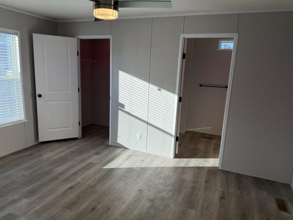 2026 Champion RAP1656H22208 Mobile Home