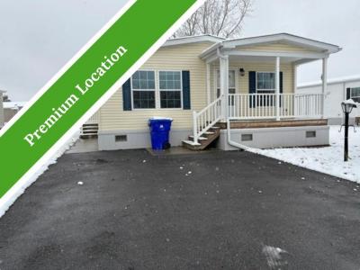 Mobile Home at 827 Willowbrook Dr. Lockport, NY 14094