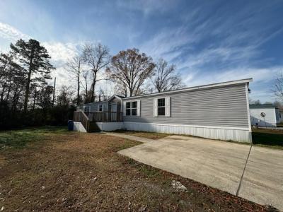 Mobile Home at 9 Backdraft Lane Lot 5009 Rossville, GA 30741