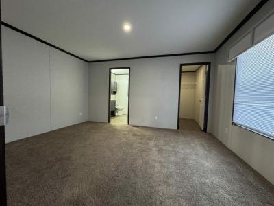 Photo 4 of 9 of home located at 243 Brookside Manor Goshen, IN 46526