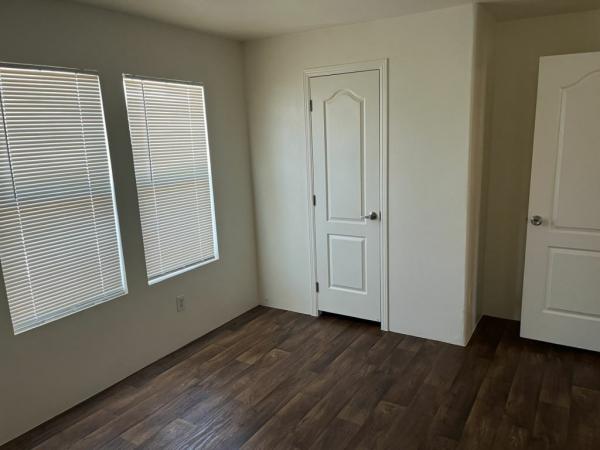 2011 Cavco Mountain View Mobile Home