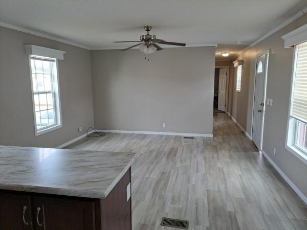 2020 Champion Dutch Diamond II Mobile Home