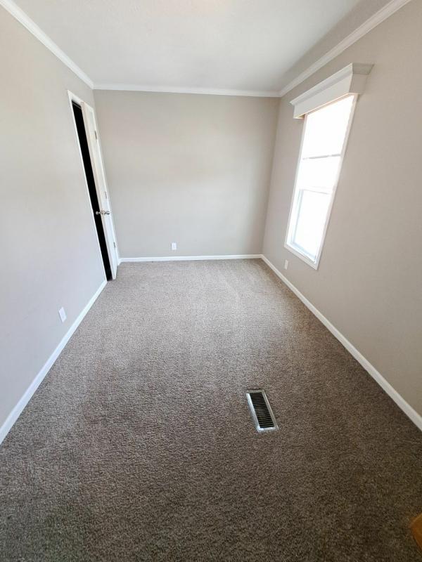 2020 Champion Dutch Diamond II Mobile Home