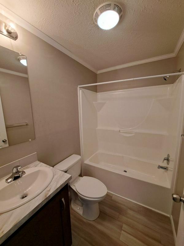 2020 Champion Dutch Diamond II Mobile Home