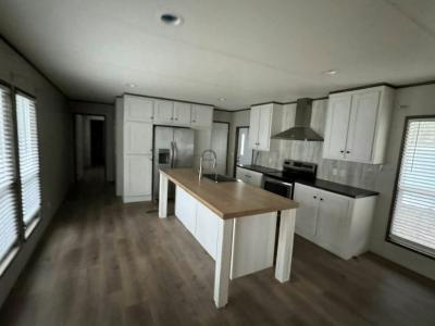 Photo 3 of 5 of home located at 7400 Glen Leaf Dr., #108 Shreveport, LA 71129