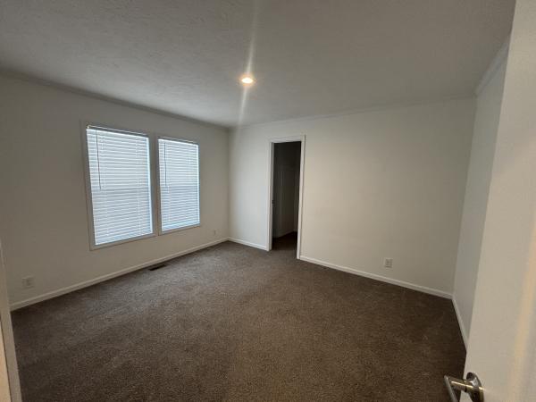 2022 CHAMPION RA2860SH1 Mobile Home