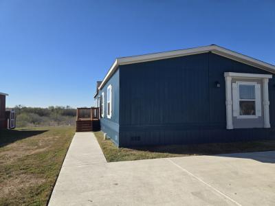 Photo 2 of 11 of home located at 247 Welch Street Kyle, TX 78640