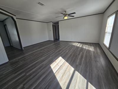 Photo 3 of 11 of home located at 247 Welch Street Kyle, TX 78640