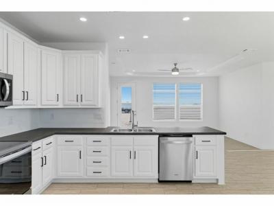 Photo 5 of 20 of home located at 3301 S. Goldfield Road #5103 Apache Junction, AZ 85119