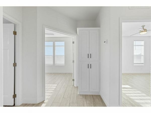 2025 Champion - Chandler Bellissima Mobile Home