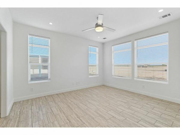 2025 Champion - Chandler Bellissima Mobile Home