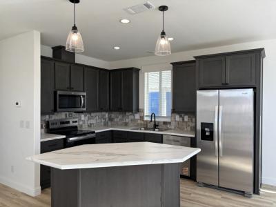 Photo 2 of 20 of home located at 3301 S. Goldfield Road #5088 Apache Junction, AZ 85119