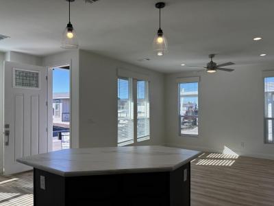 Photo 4 of 20 of home located at 3301 S. Goldfield Road #5088 Apache Junction, AZ 85119