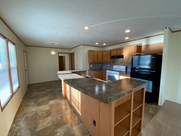 2016 Harmony 8016 Mobile Home