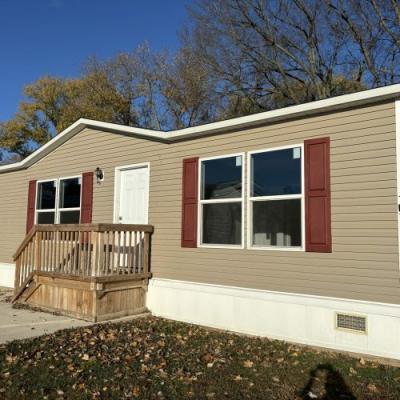 Photo 1 of 29 of home located at 2800 West Memorial Drive #0101 Muncie, IN 47302