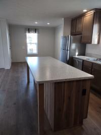 2025 Fairmont 19 430LE24603A  Home