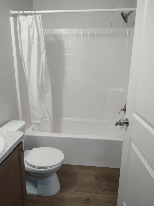 2025 Fairmont 19 430LE24603A  Home