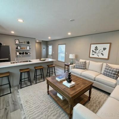 Photo 3 of 24 of home located at 2800 West Memorial Drive #0100 Muncie, IN 47302